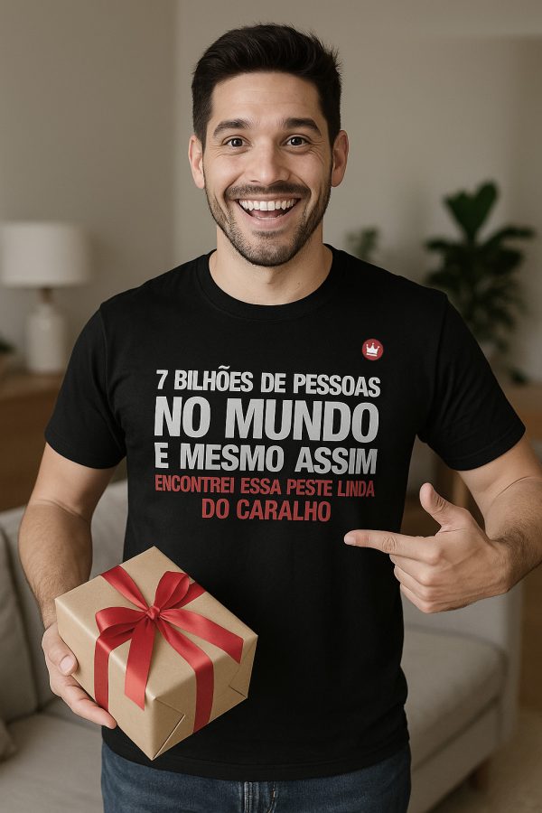 CAMISETA 7 BILHÕES DE PESSOAS NO MUNDO