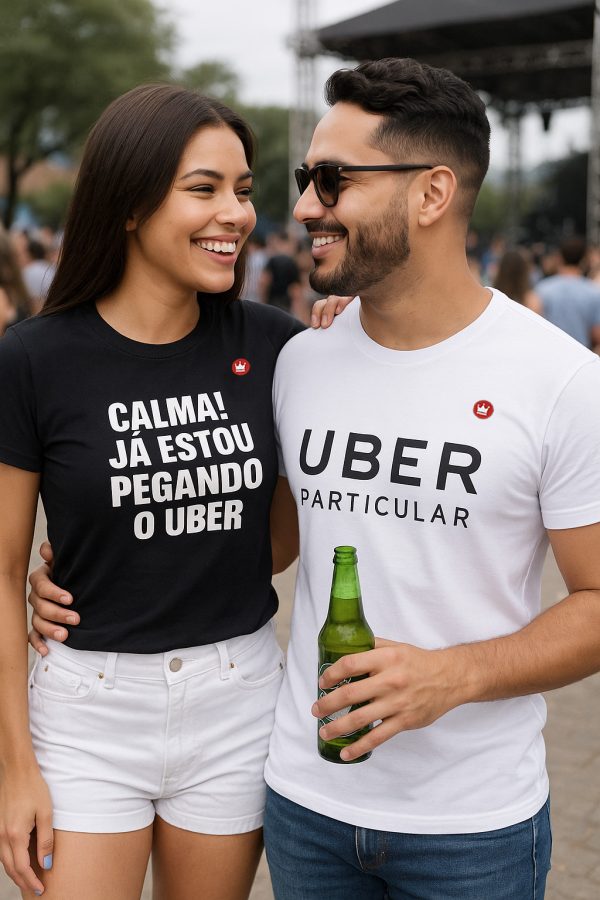 KIT COM 2 CAMISETAS CALMA JÁ ESTOU PEGANDO O UBER