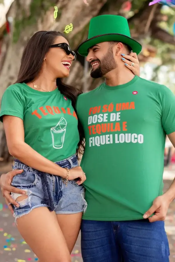 KIT COM 2 CAMISETAS PARA CASAL FOI SÓ UMA DOSE DE TEQUILA