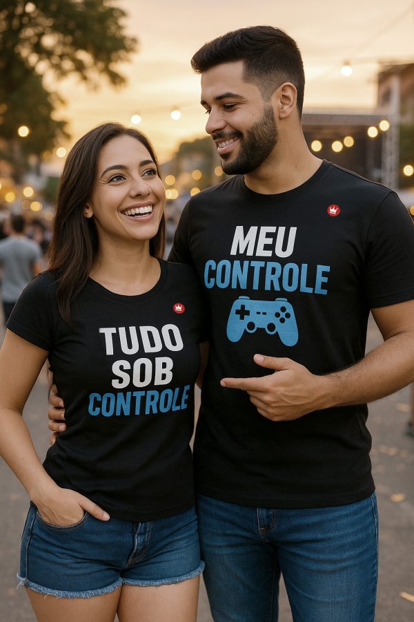 KIT COM 2 CAMISETAS TUDO SOB CONTROLE