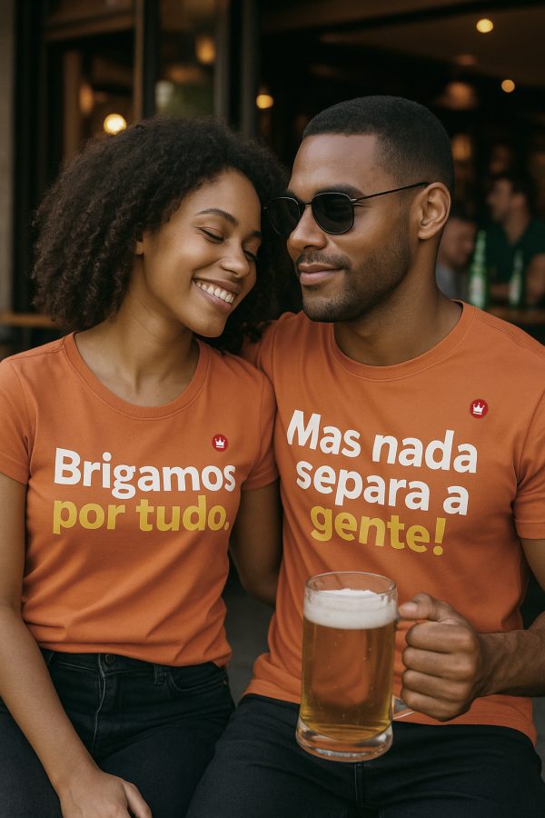 KIT COM 2 CAMISETAS BRIGAMOS POR TUDO MAS NADA SEPARA A GENTE!